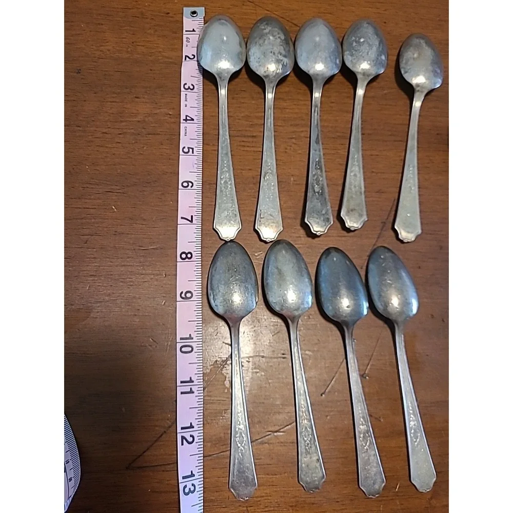 Vintage 1924 Ancestral‎ Spoons by 1847 Rogers Bros 10 Spoons 4- 6